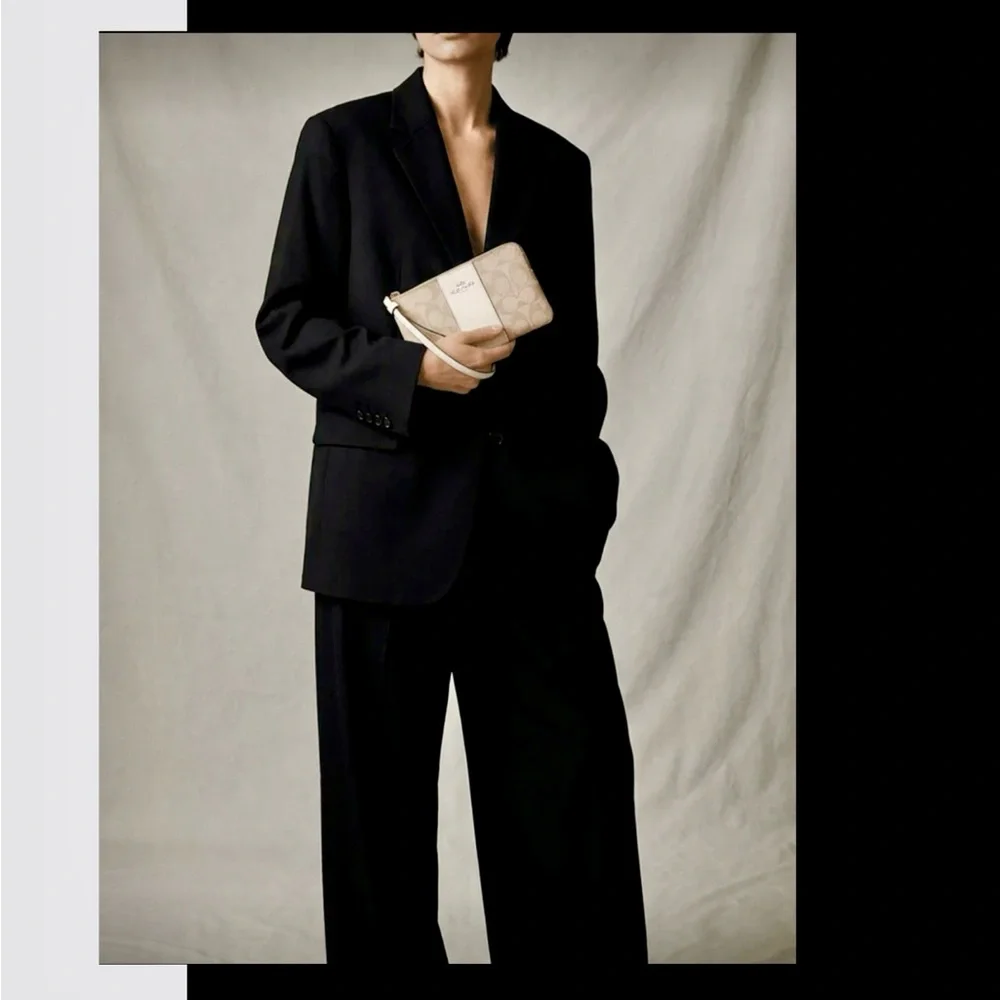 COACH. 3 Piece: Canvas & Leather Corner Zip Wristlet & Free Gift Box & Stickers. - Picture 7 of 16